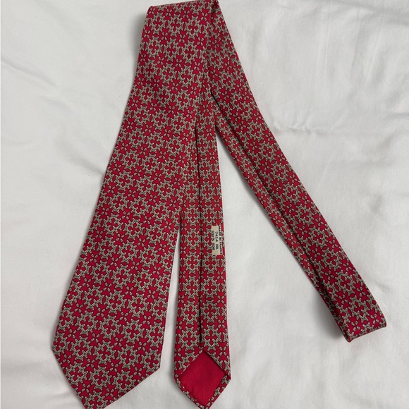 Vintage Hermes Elegant Red Patterned Men's Tie - Picture 1 of 10